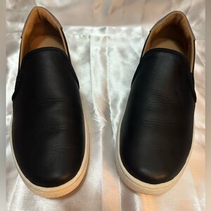 Women’s Black Ugg Cas Slip-On Sneakers